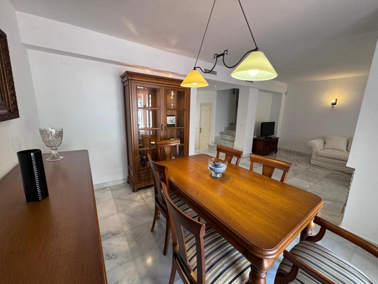 Apartamentos Naranjos Del Sol Marbella Exteriör bild