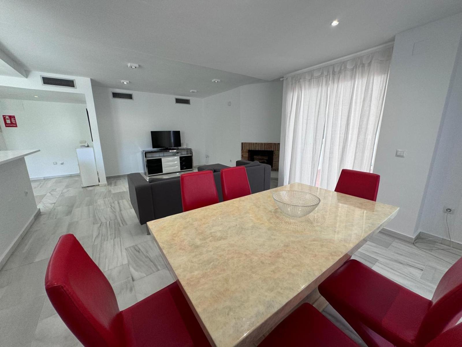 Apartamentos Naranjos Del Sol Marbella Exteriör bild