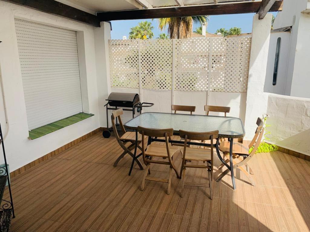 Apartamentos Naranjos Del Sol Marbella Exteriör bild